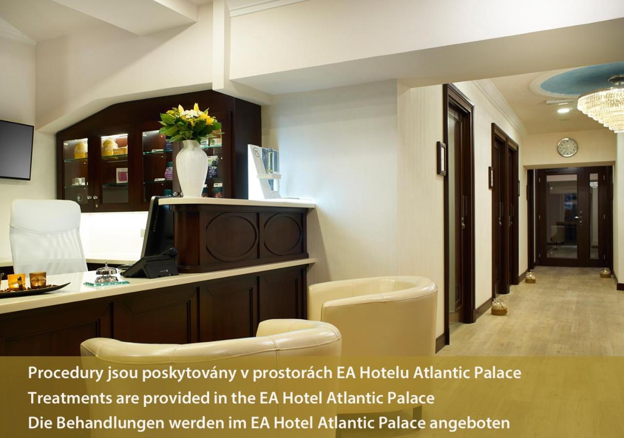 Ea Hotel Elefant การ์โลวีวารี ภายนอก รูปภาพ