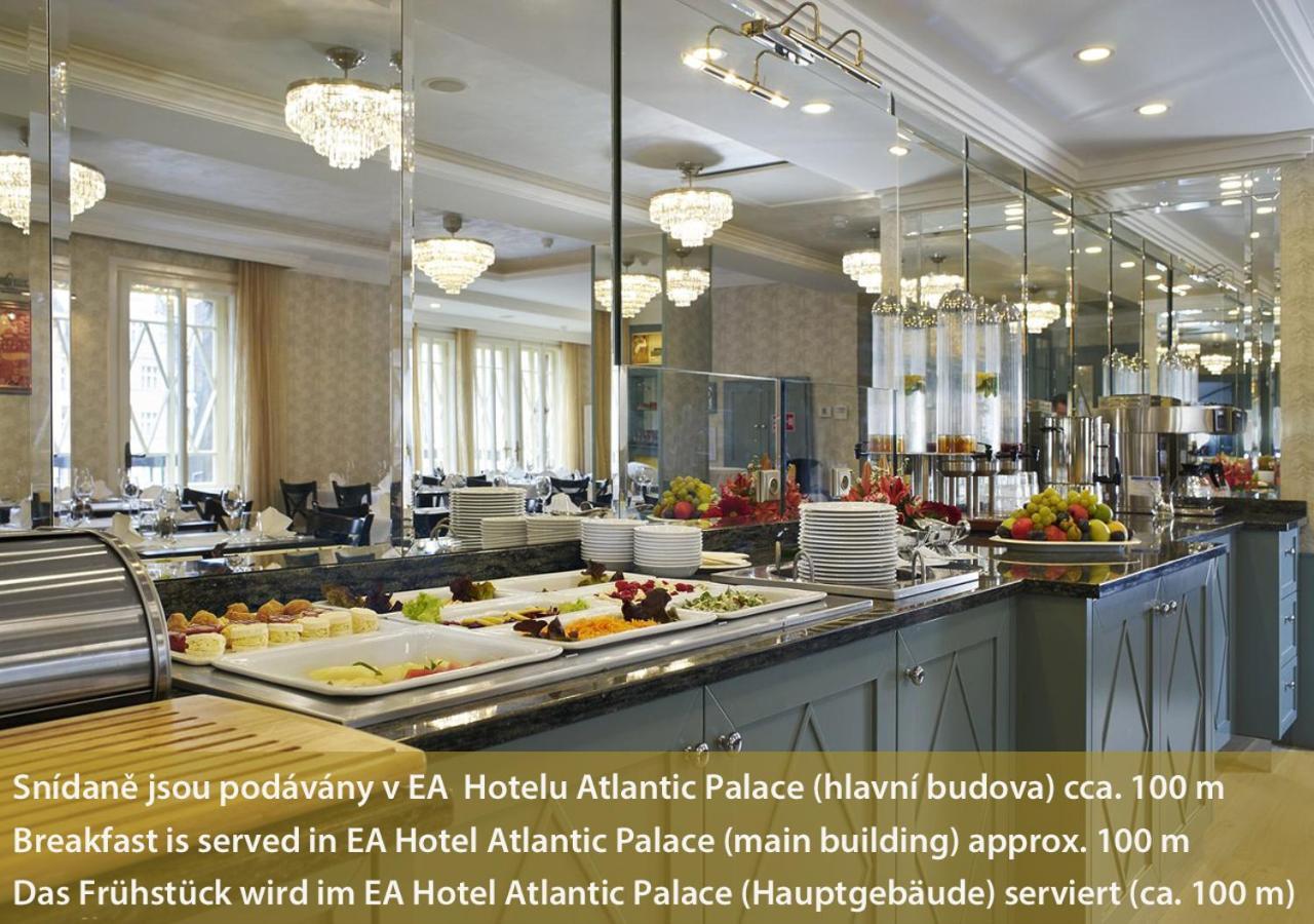 Ea Hotel Elefant การ์โลวีวารี ภายนอก รูปภาพ